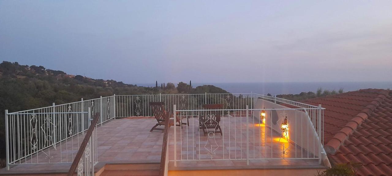 Villatramontistella Suite Capoliveri  Exterior photo